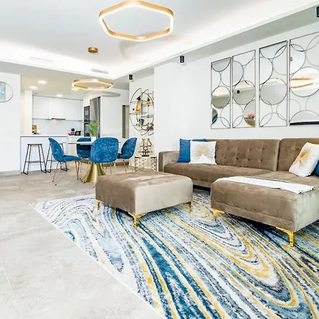아파트 Inf2.5e- Tastefully Furnished In The Hea *